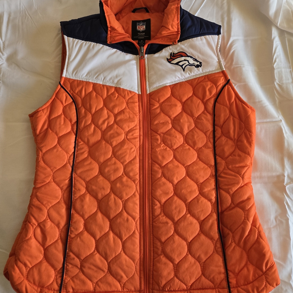 NFL Denver BR Orange and Navy Quilted Vest